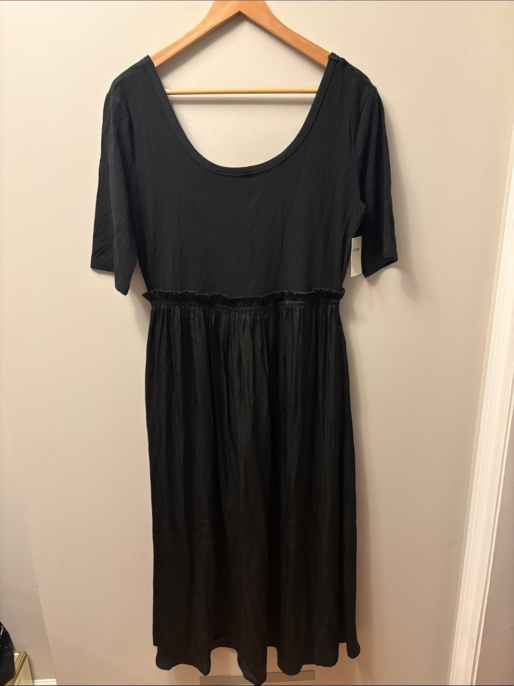 NWT George Classic Black Women’s Scoop Neck Midi Dress Size Large